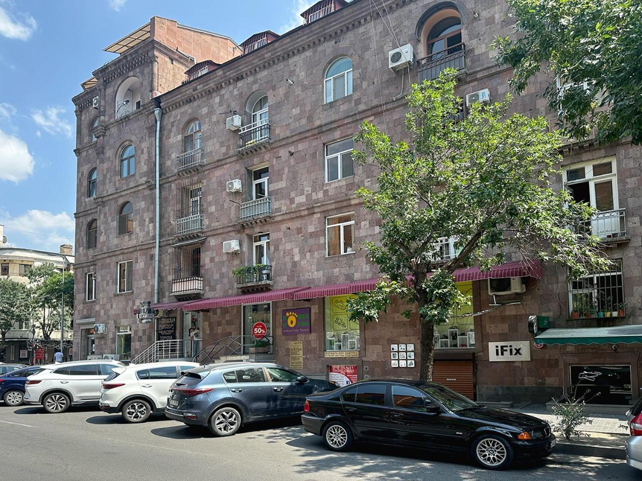 Your Charming Home, Steps To Republic Square Erevan Exterior foto